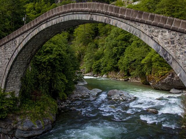 Yeşil Karadeniz Yaylalar ve Batum Turu ( Batum Turu Dahil ) 5 Gece Otel Konaklaması